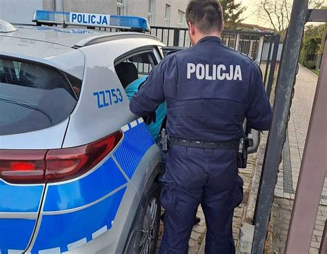 Volkswagen Bora zatrzymany przez policję