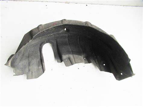 tylne nadkole Toyota Avensis T27 Kombi