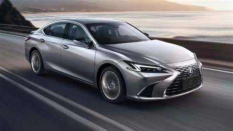 Lexus ES hybrydowy sedan premium