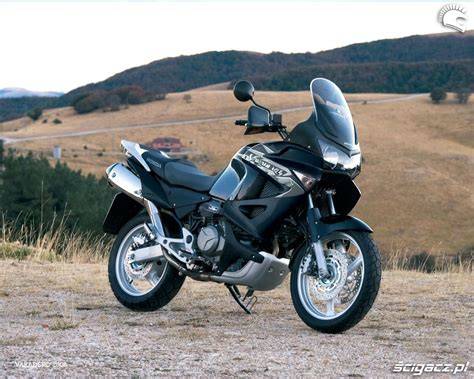 Honda Varadero 1000 wysokość siedzenia