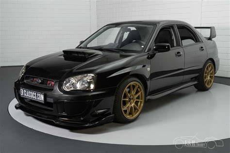 Subaru Impreza na autostradzie z aktywnym tempomatem