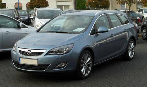 Opel Astra J hatchback Sports Tourer