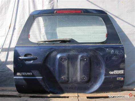Suzuki Grand Vitara II pięciodrzwiowa tył