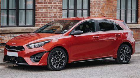 Kia Ceed hatchback i kombi