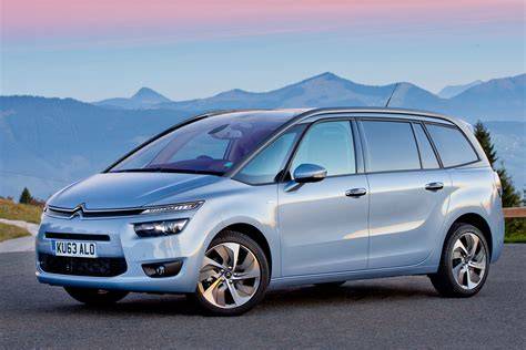 Citroën C4 Grand Picasso z bagażnikiem rowerowym