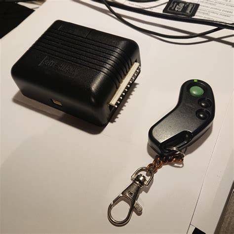 Procedura programowania pilota przez OBD2