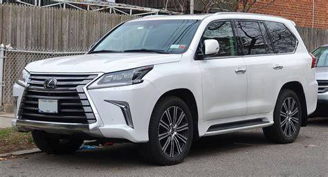 Lexus LX 570 bagażnik