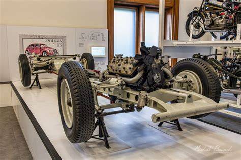 Ocalałe podwozie Lux-Sport w muzeum