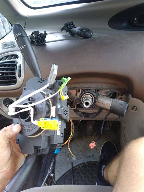 demontaż nagrzewnicy Citroen Xsara Picasso