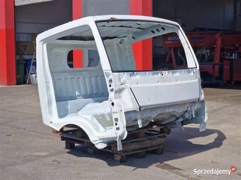 Nissan Cabstar kabina podwójna
