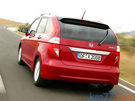 Honda FR-V 2005 wnętrze kokpitu
