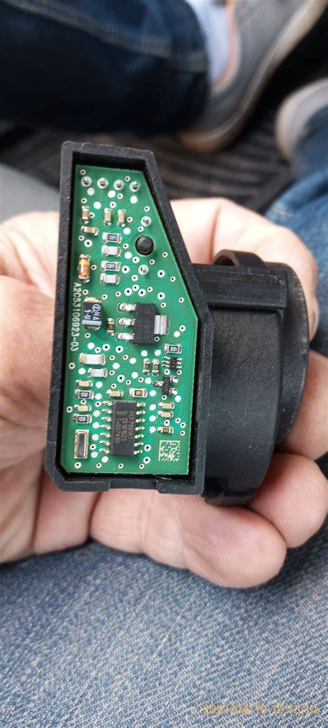 antenna immobilizera przy stacyjce